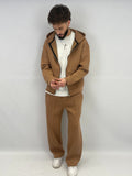Ensemble jogging camel