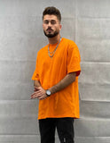 T-shirt orange street